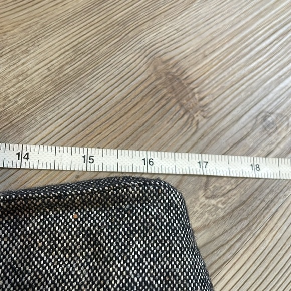 TALBOTS Wool blend Ruffled Tiered Pencil Skirt Gray Size 14 Textured Career - Picture 2 of 10